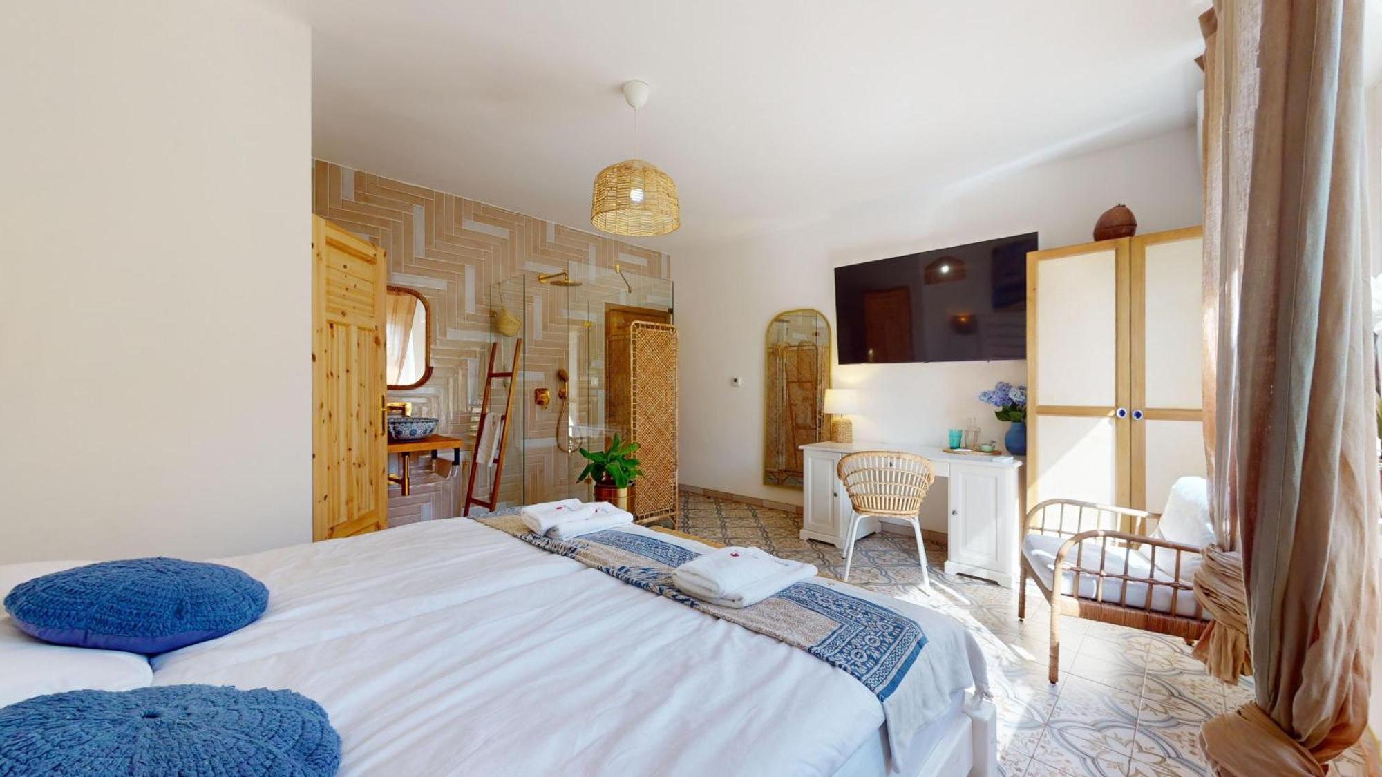 Ron De Mar & La Brisa Bed & Breakfast Пежинок Екстериор снимка